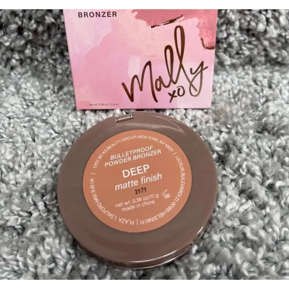 Mally XO Bulletfroof Powder Bronzer 3171 Deep Matte Finish 0.38 Oz Set Of 4